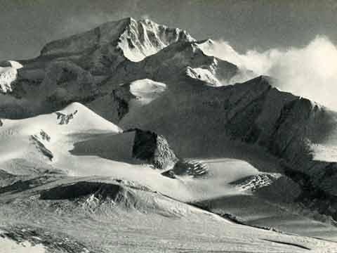 
Shishapangma North Face - Mountaineering In China book
